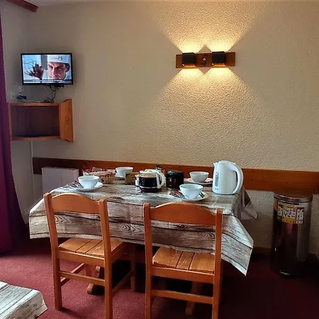 4 Pers, Skis Aux Pieds, Balcon, Kitchenette, Tv - Fr-1-545-24 Διαμέρισμα Val Thorens