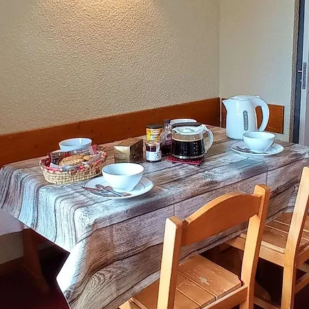 Apartment 4 Pers, Skis Aux Pieds, Balcon, Kitchenette, Tv - Fr-1-545-24 *